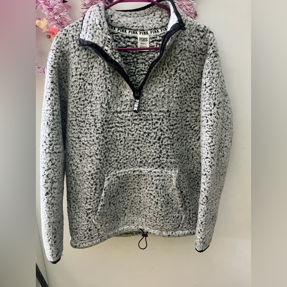 PINK Victoria's Secret Tops - PINK Victoria's Secret fluffy pullover sweatshirt